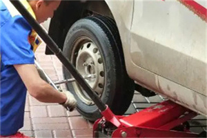 平凉路附近拖车24小时服务热线电话